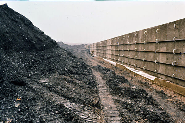 Silkstone-(2).jpg Silkstone-(2).jpg