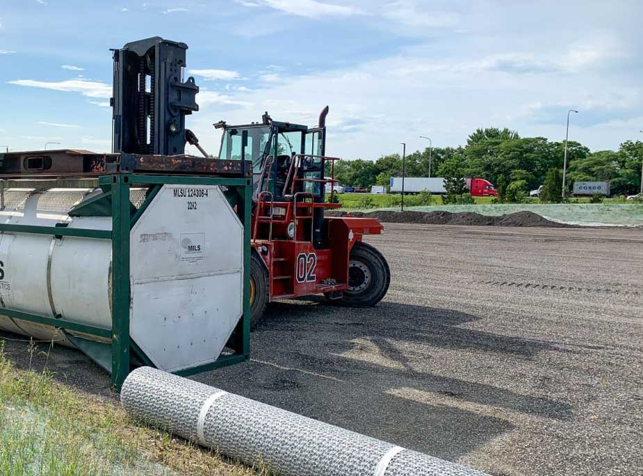 Heniff Transportation ISO Yard image