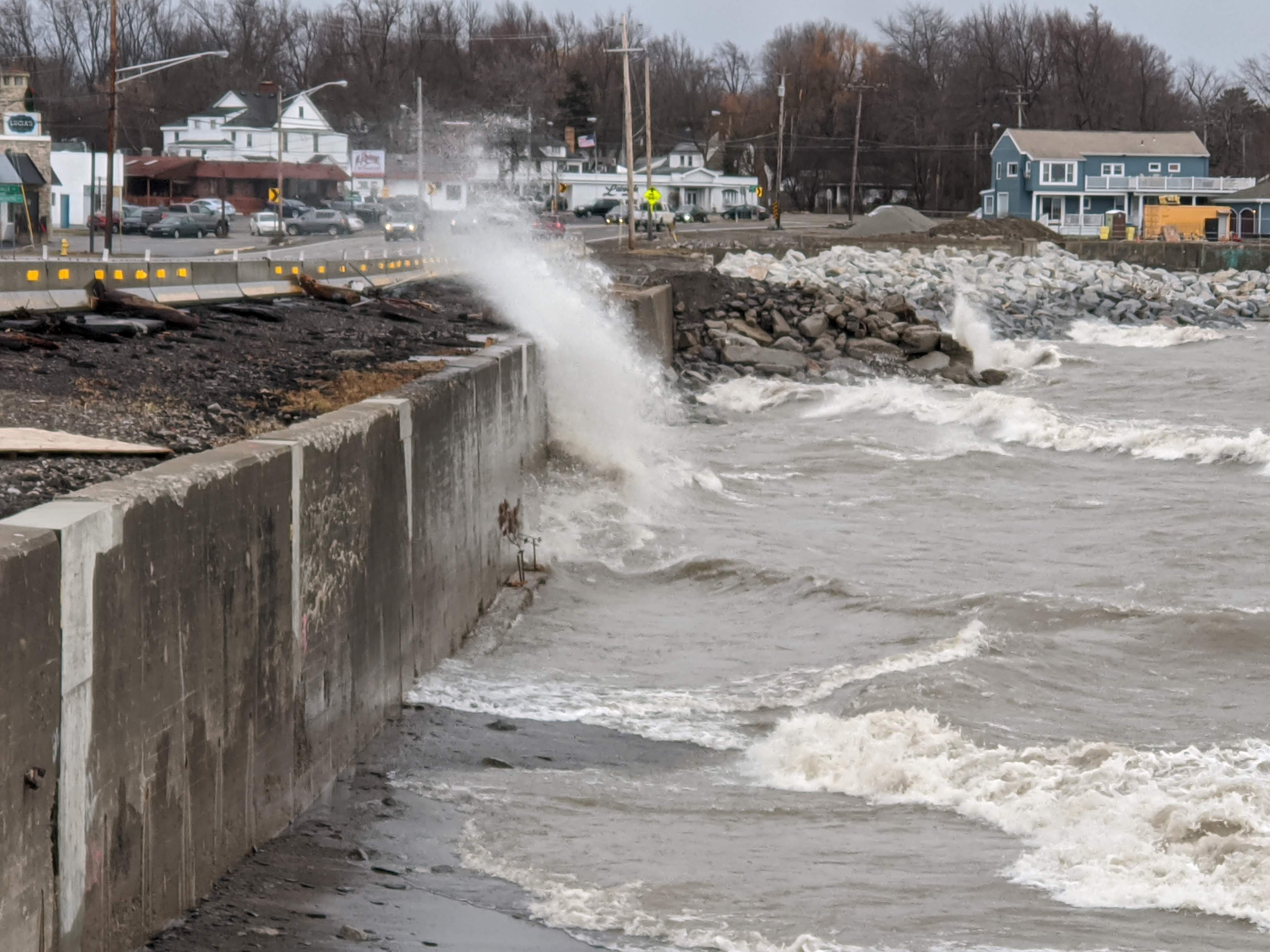 Recognizing How Bulkheads Change the Shoreline, Shore Stewards