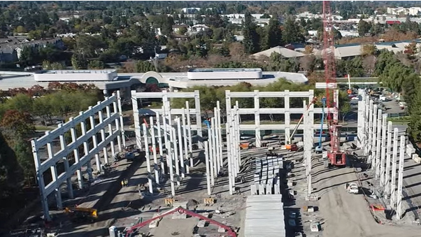 Google Building Crane Pad image