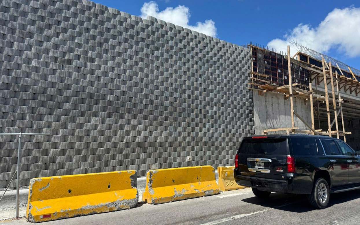 Rampas para el Elevado en el Cruce Los Manantiales image